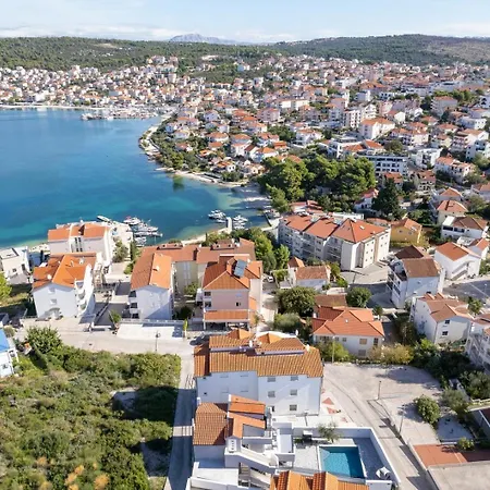 Luxury Jakov With Pool