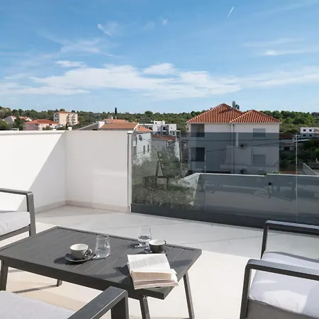 Luxury Jakov With Pool Trogir