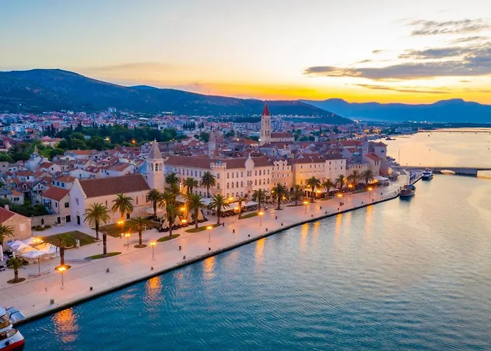 Luxury Jakov With Pool