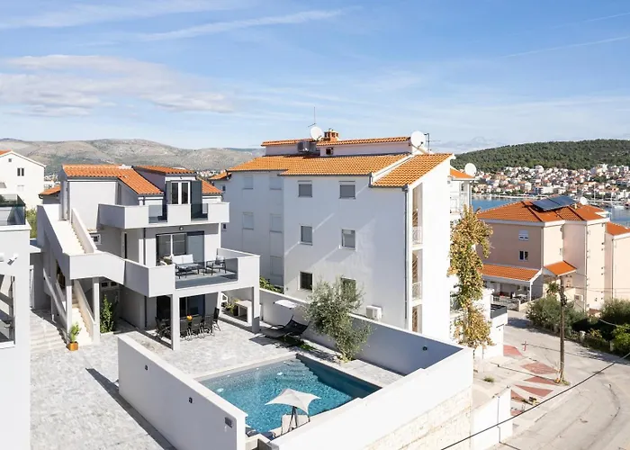 Luxury Jakov With Pool Villa Trogir