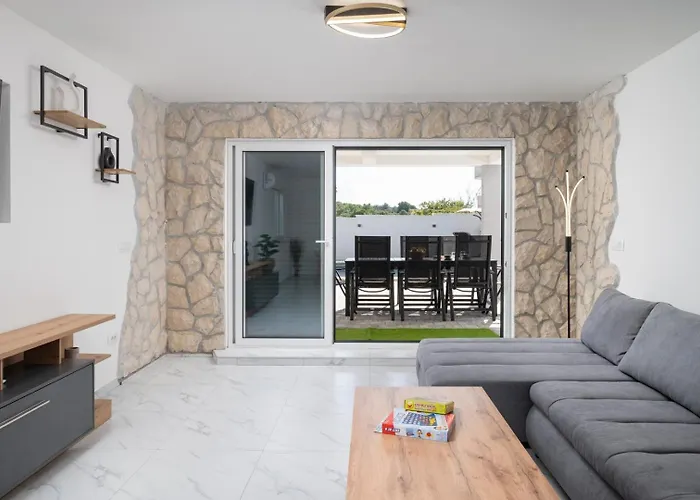 Luxury Jakov With Pool Villa Trogir