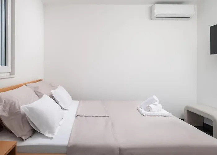 Luxury Jakov With Pool