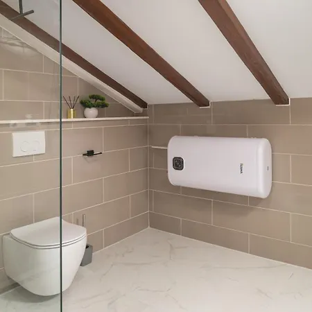 빌라 Luxury Jakov With Pool