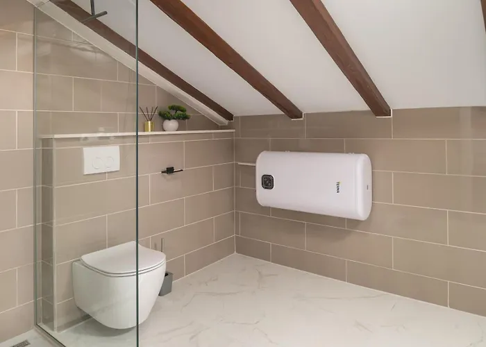 别墅 Luxury Jakov With Pool